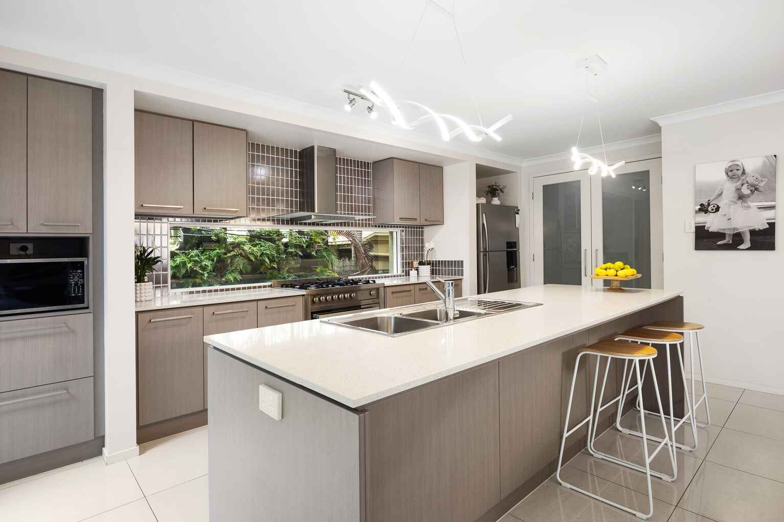 6 Pennant Court Peregian Springs 6 Pennant Court Peregian Springs