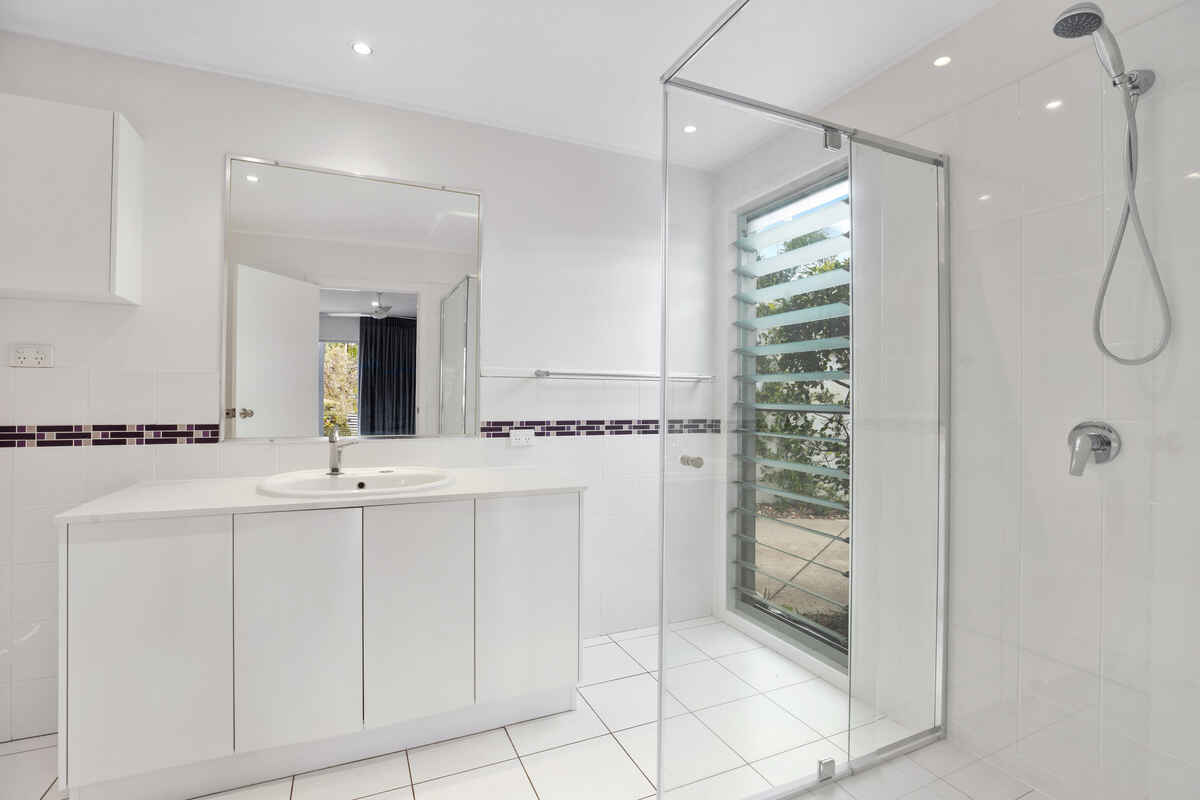 33 Yinneburra Street Yaroomba 33 Yinneburra Street Yaroomba