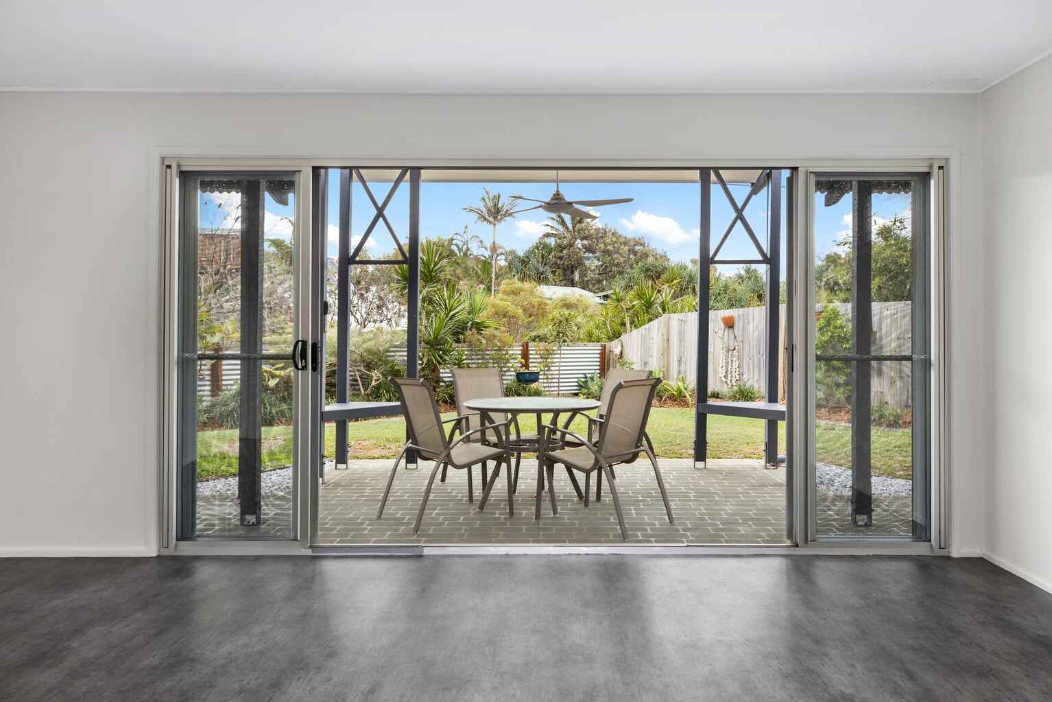 33 Yinneburra Street Yaroomba 33 Yinneburra Street Yaroomba