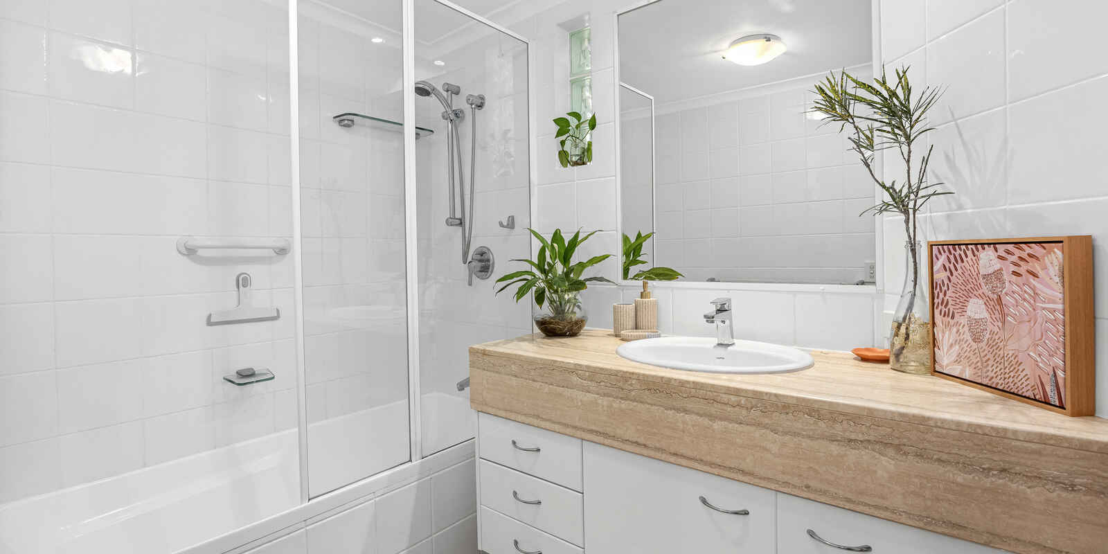 2/23 Beach Road Coolum Beach