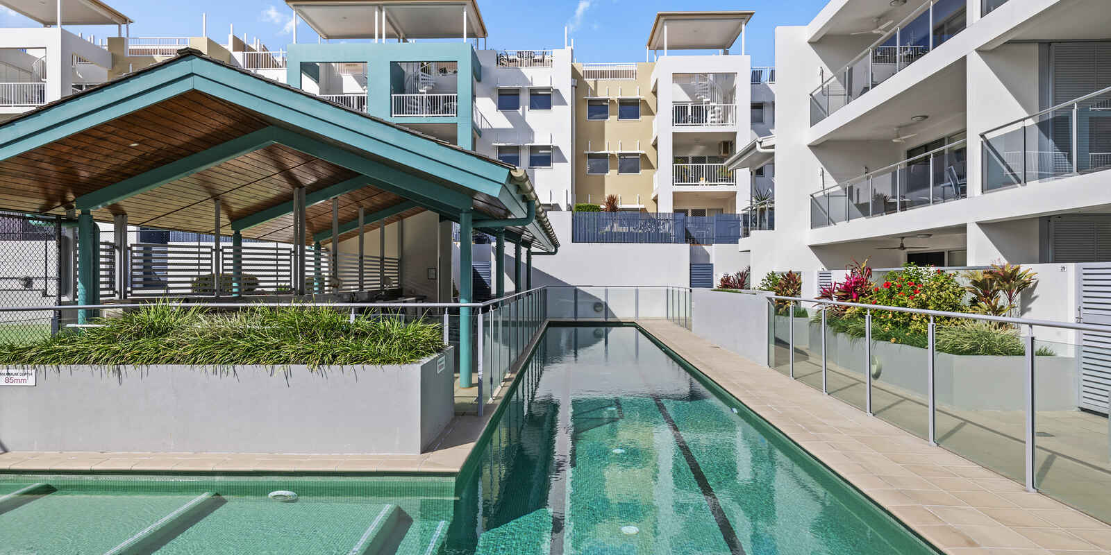 2/23 Beach Road Coolum Beach