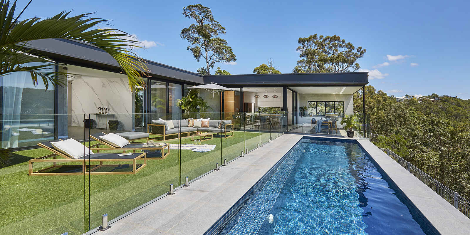 9-11 Cania Place Yandina Creek