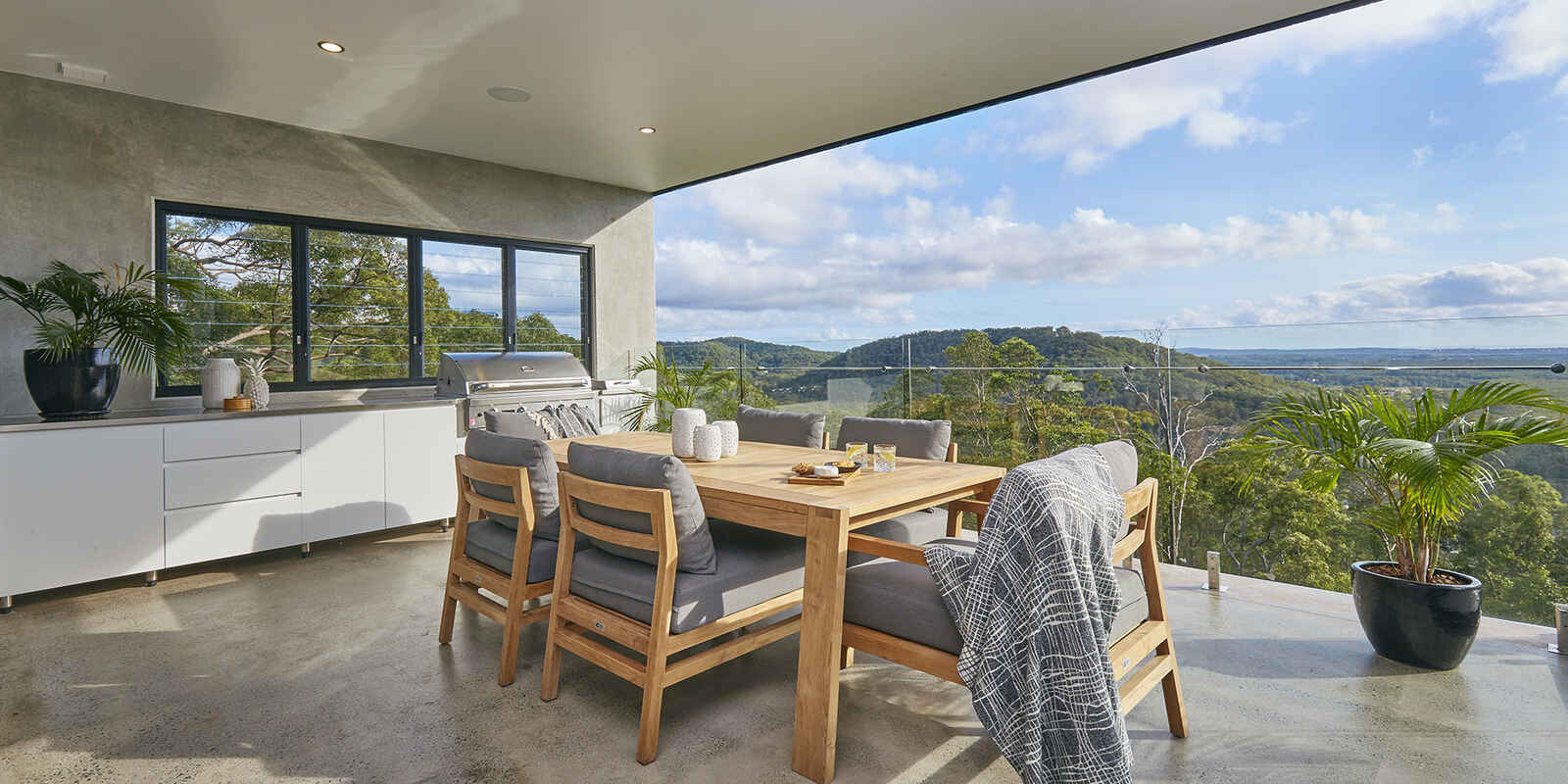 9-11 Cania Place Yandina Creek