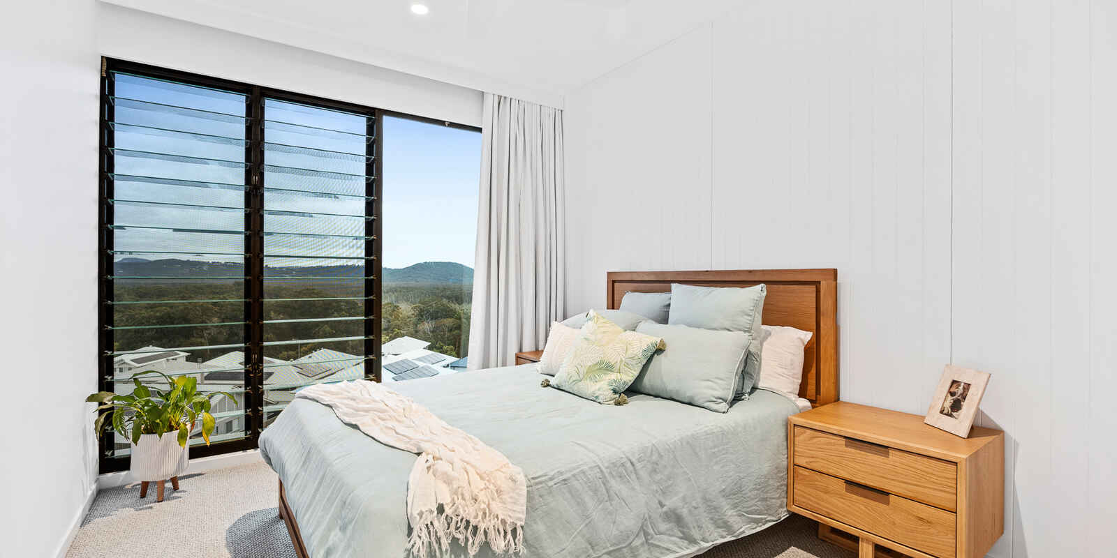 22 Bronze Wing Circuit Peregian Springs 22 Bronze Wing Circuit Peregian Springs