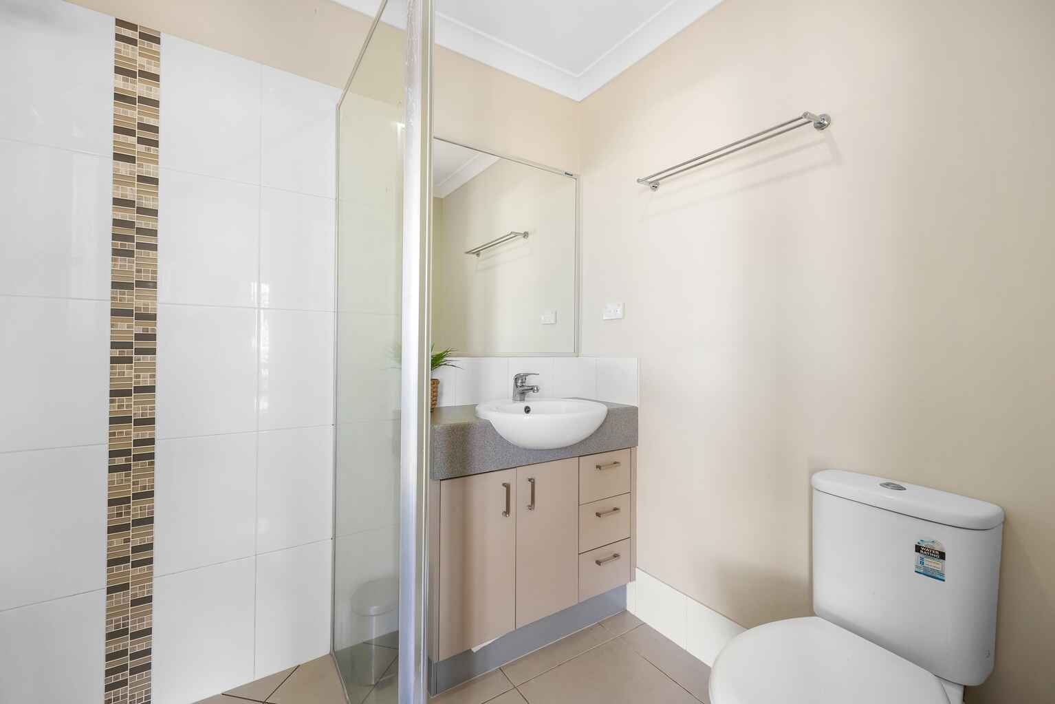 2/1 Feathertail Place Peregian Springs