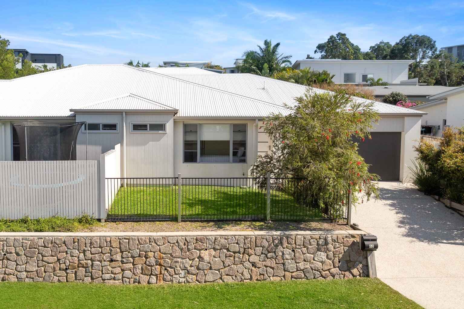 1/12 Finch Terrace Peregian Springs 1/12 Finch Terrace Peregian Springs