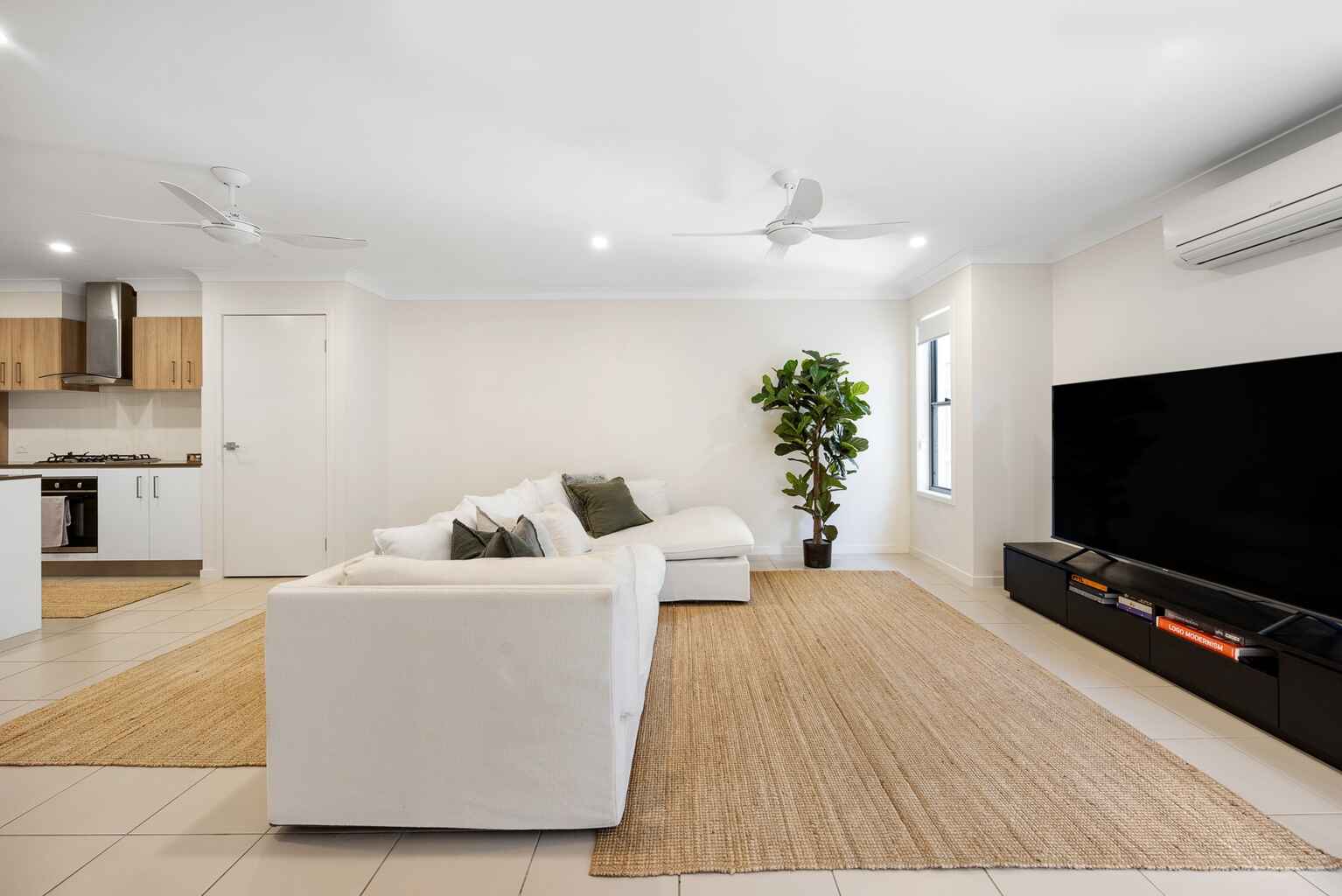 1/12 Finch Terrace Peregian Springs 1/12 Finch Terrace Peregian Springs