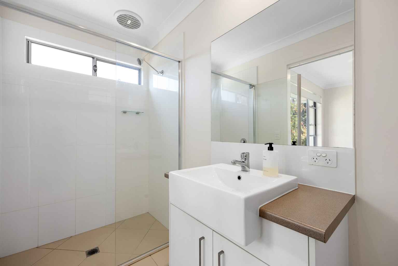 1/12 Finch Terrace Peregian Springs 1/12 Finch Terrace Peregian Springs