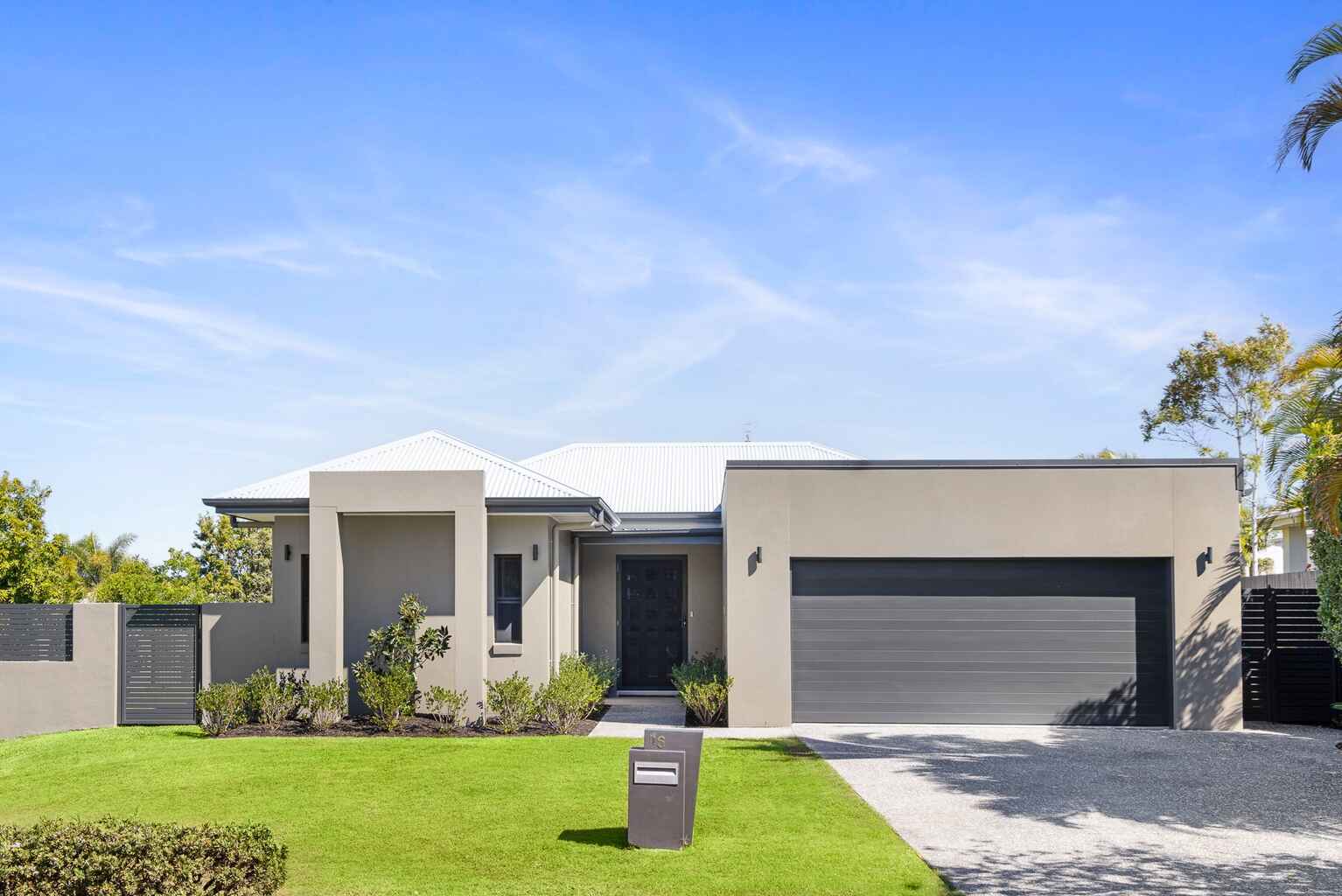 16 Selkirk Way Peregian Springs