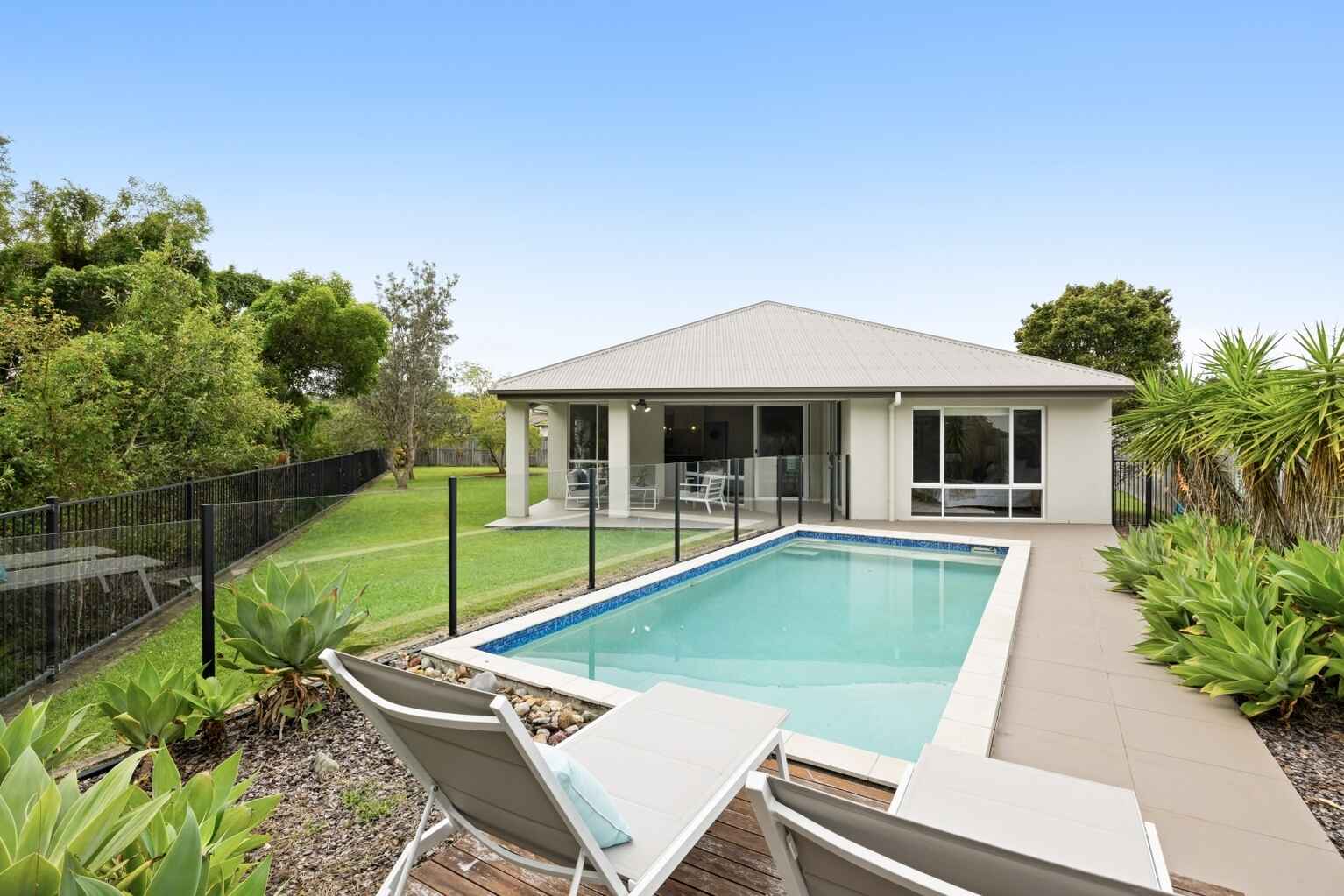 4 Hampton Court Peregian Springs