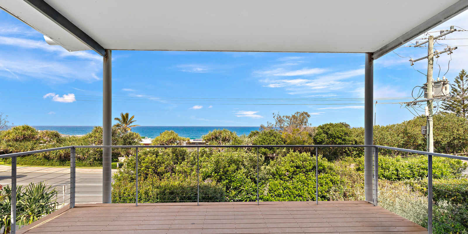 1/32 Corsair Crescent Sunrise Beach 1/32 Corsair Crescent Sunrise Beach