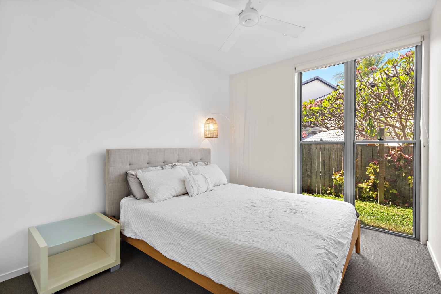 1/32 Corsair Crescent Sunrise Beach