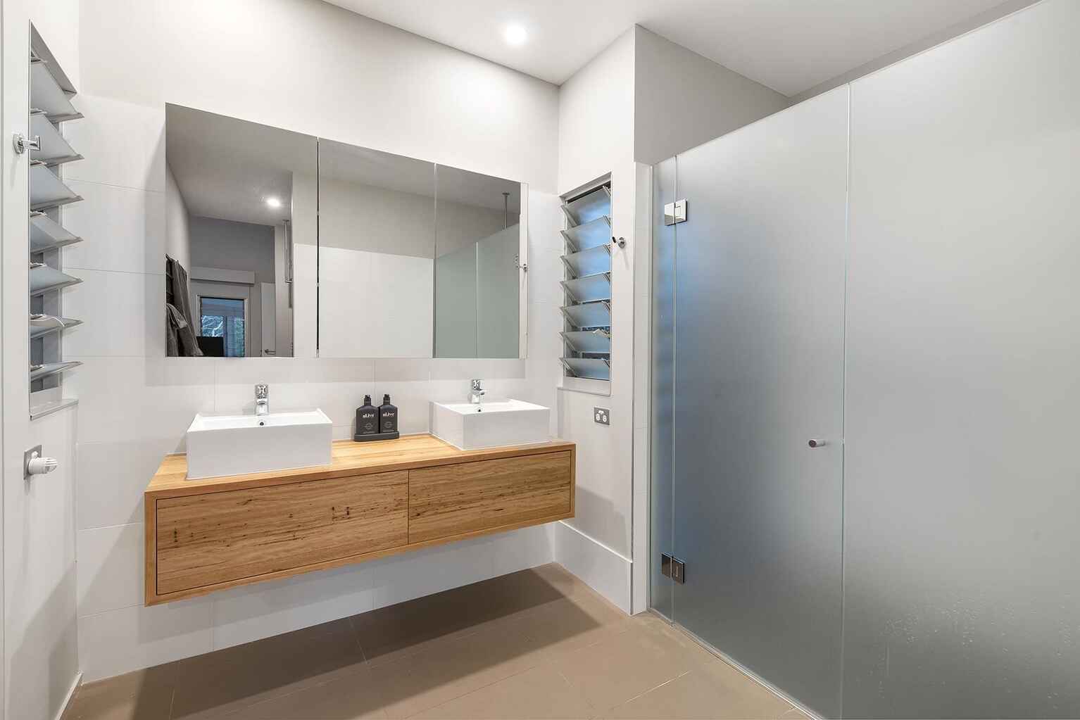 25 Whitehaven Parade Yaroomba