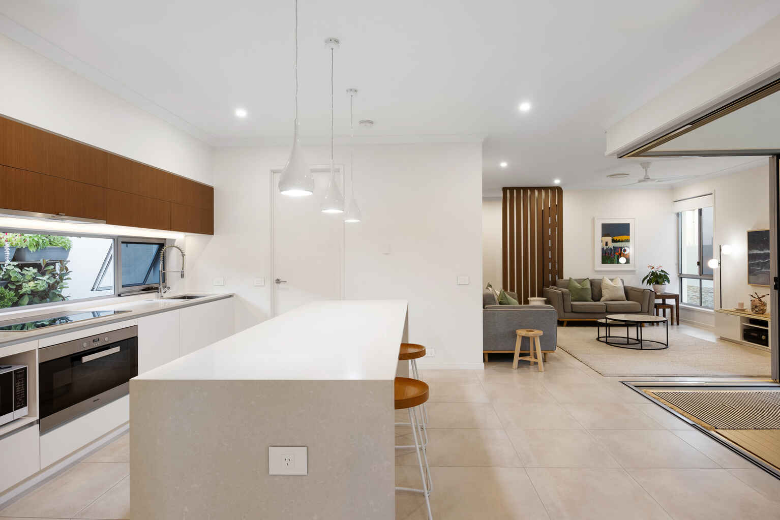 24 Cala Luna Parade Yaroomba 24 Cala Luna Parade Yaroomba