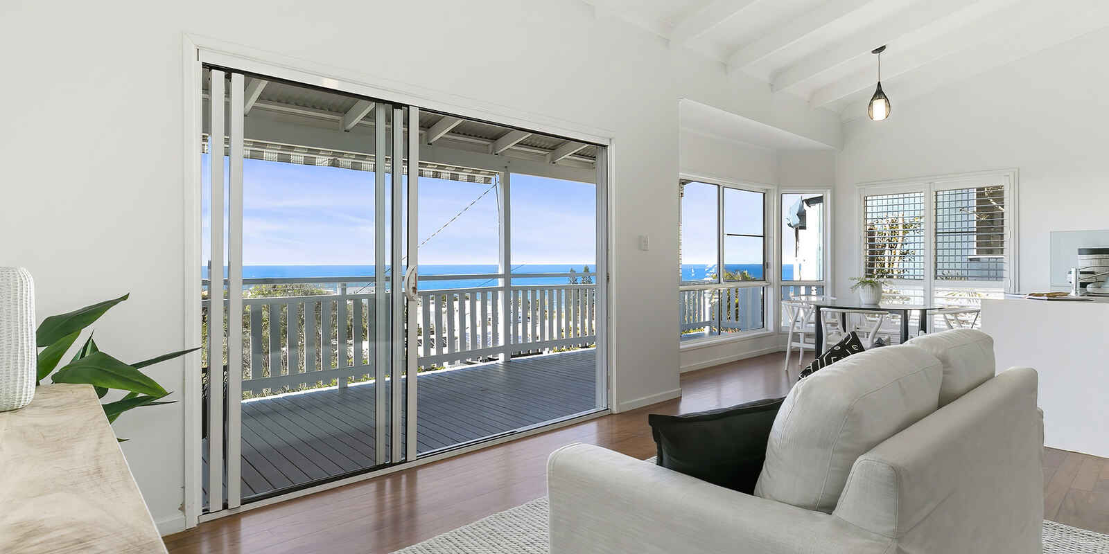 1568 David Low Way Point Arkwright