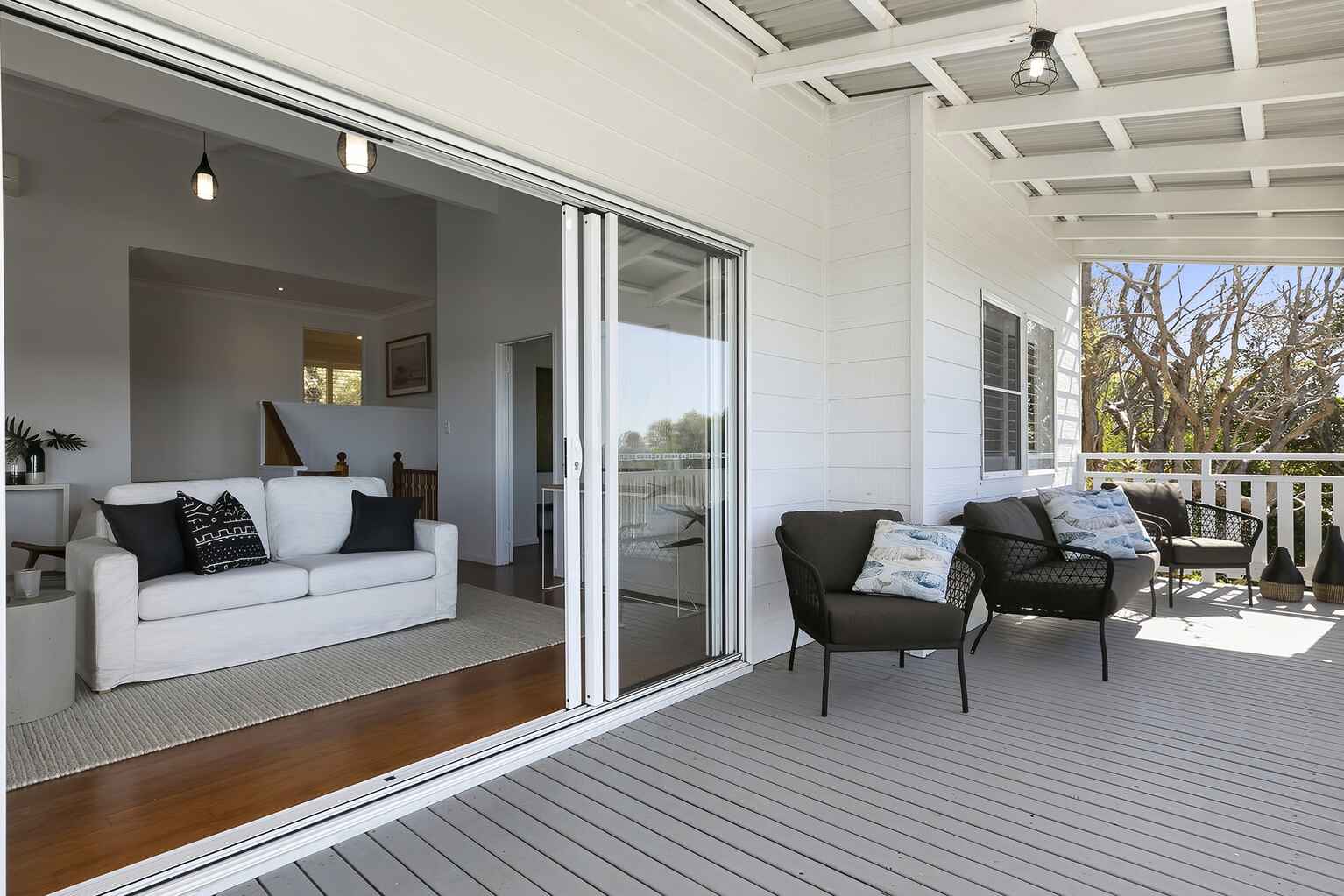 1568 David Low Way Point Arkwright