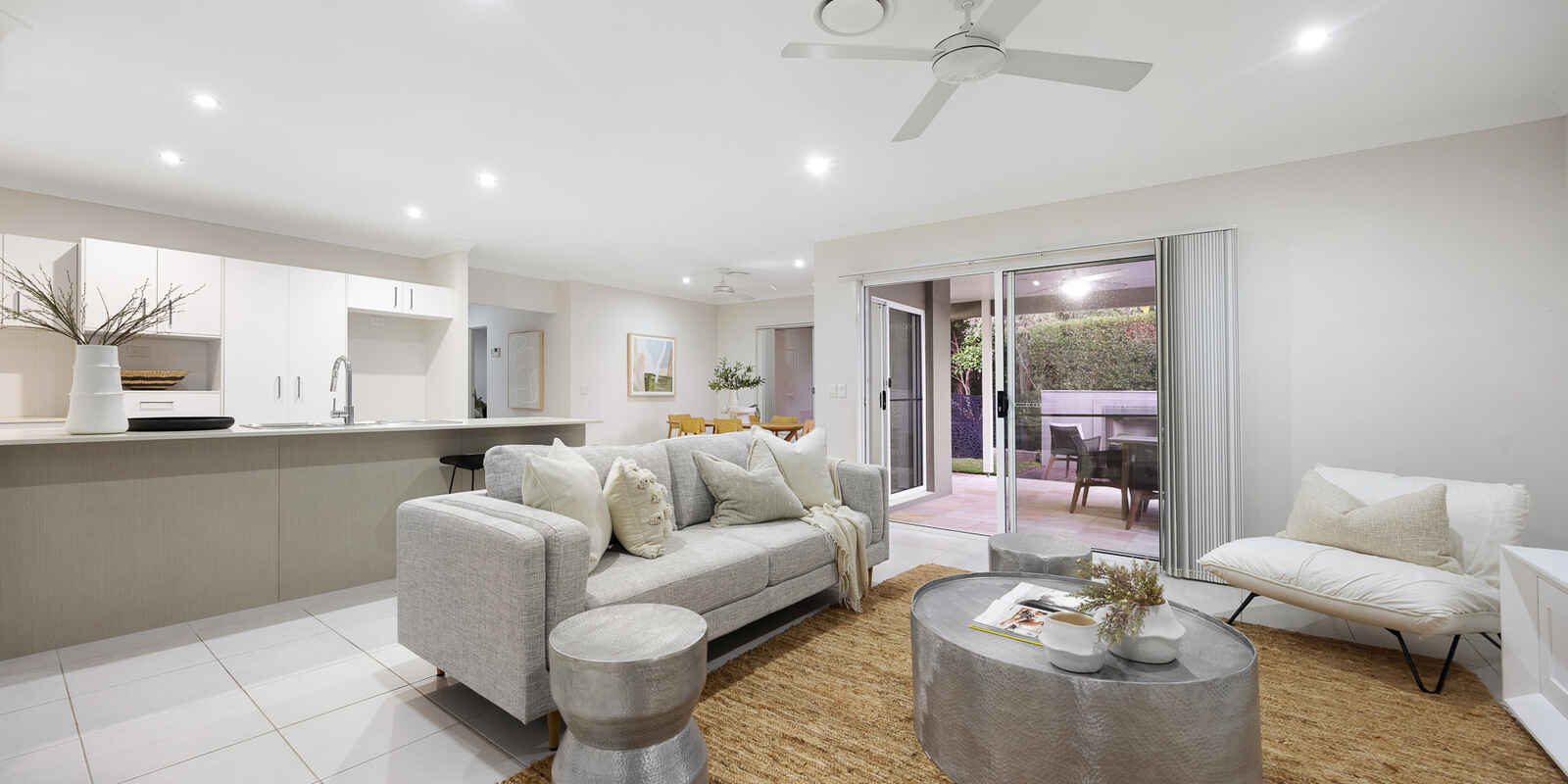24 Donegal Drive Yaroomba 24 Donegal Drive Yaroomba