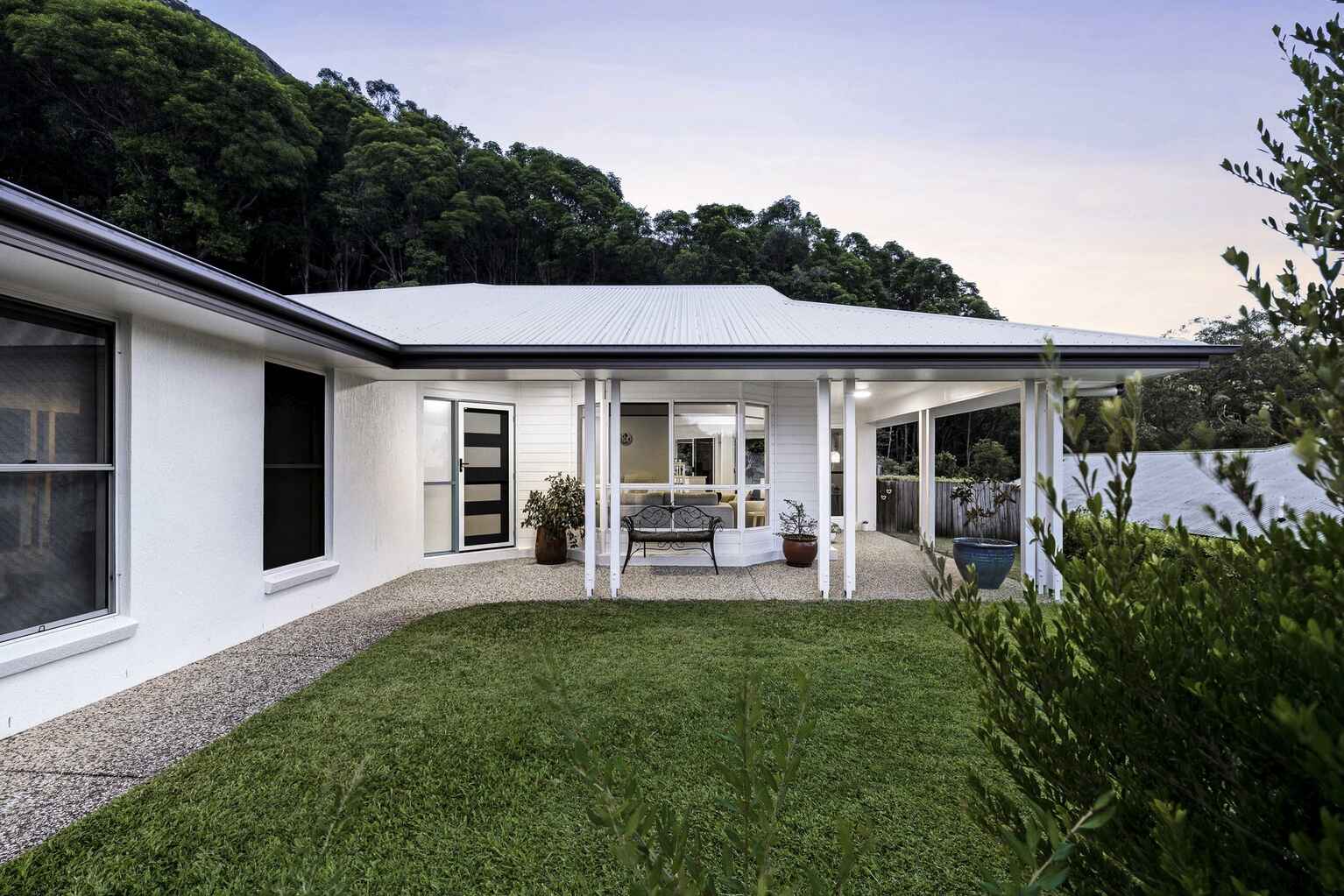 12 Dharalee Court Mount Coolum