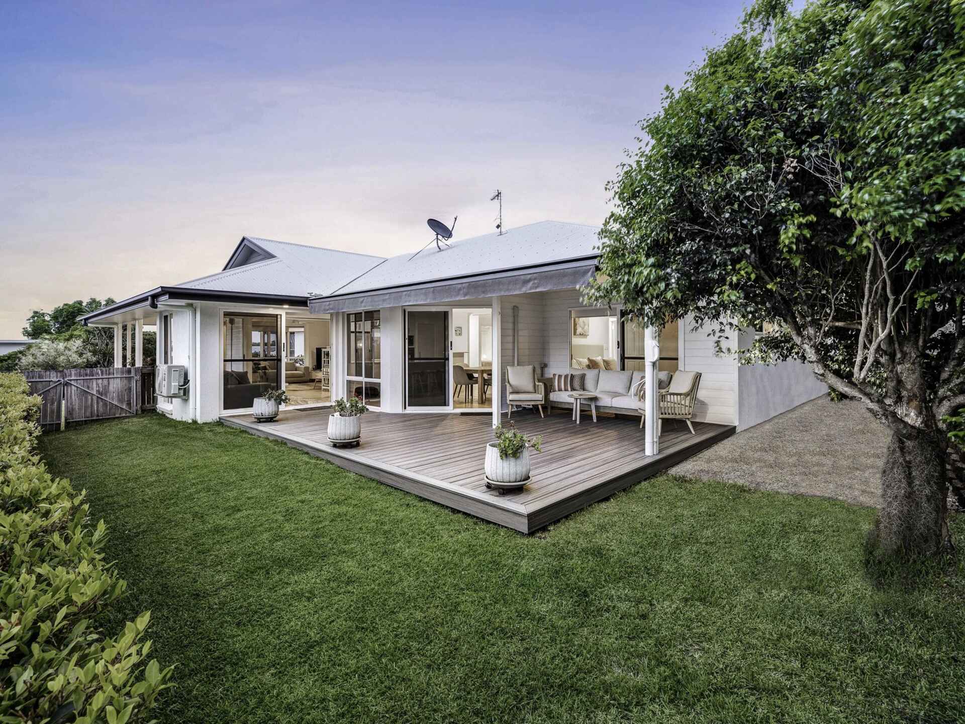 12 Dharalee Court Mount Coolum