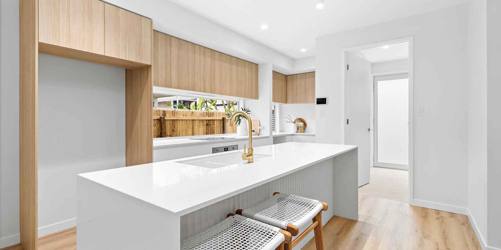 1/4 Jarnahill Drive Mount Coolum