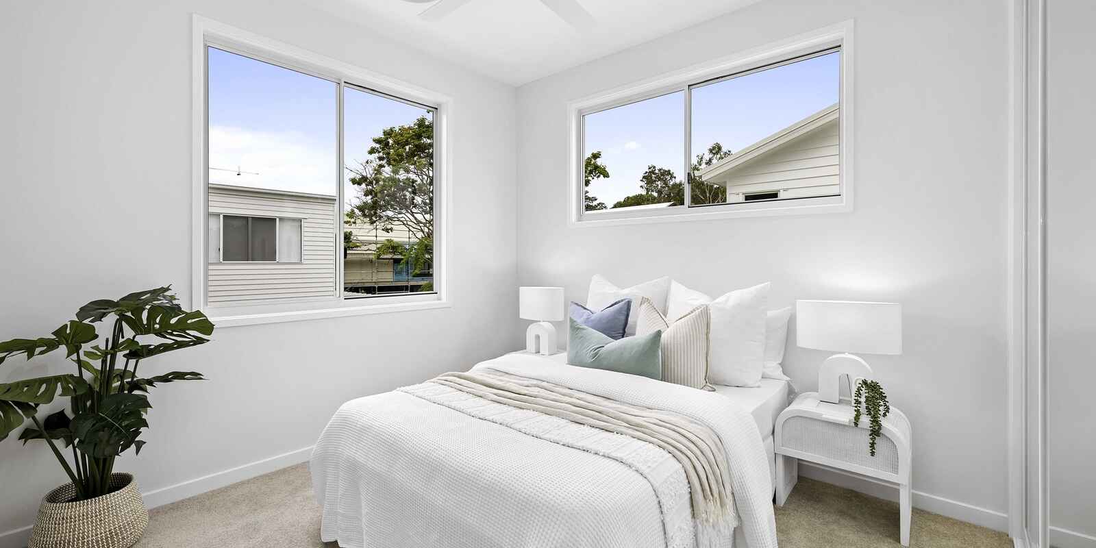1/4 Jarnahill Drive Mount Coolum