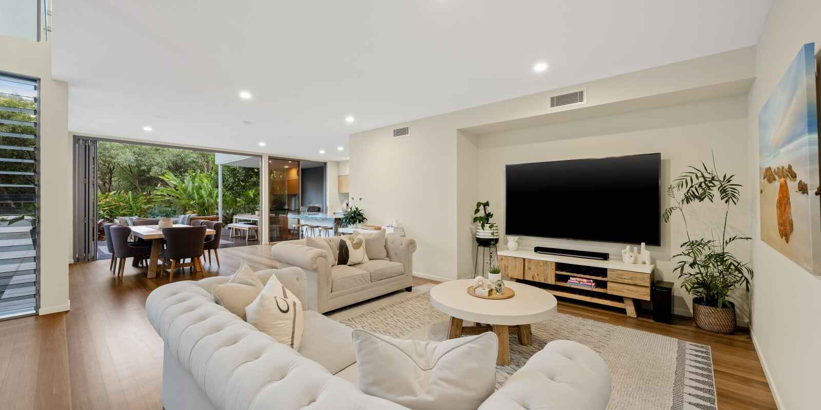 5 Whitehaven Parade Yaroomba 5 Whitehaven Parade Yaroomba