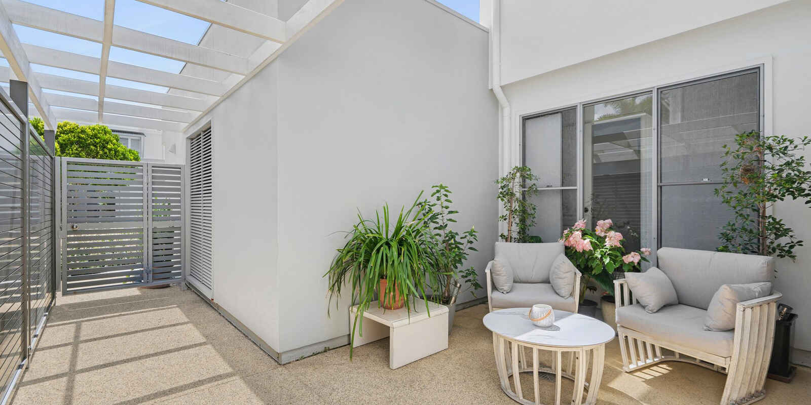 23/6 Suncoast Beach Drive Mount Coolum 23/6 Suncoast Beach Drive Mount Coolum