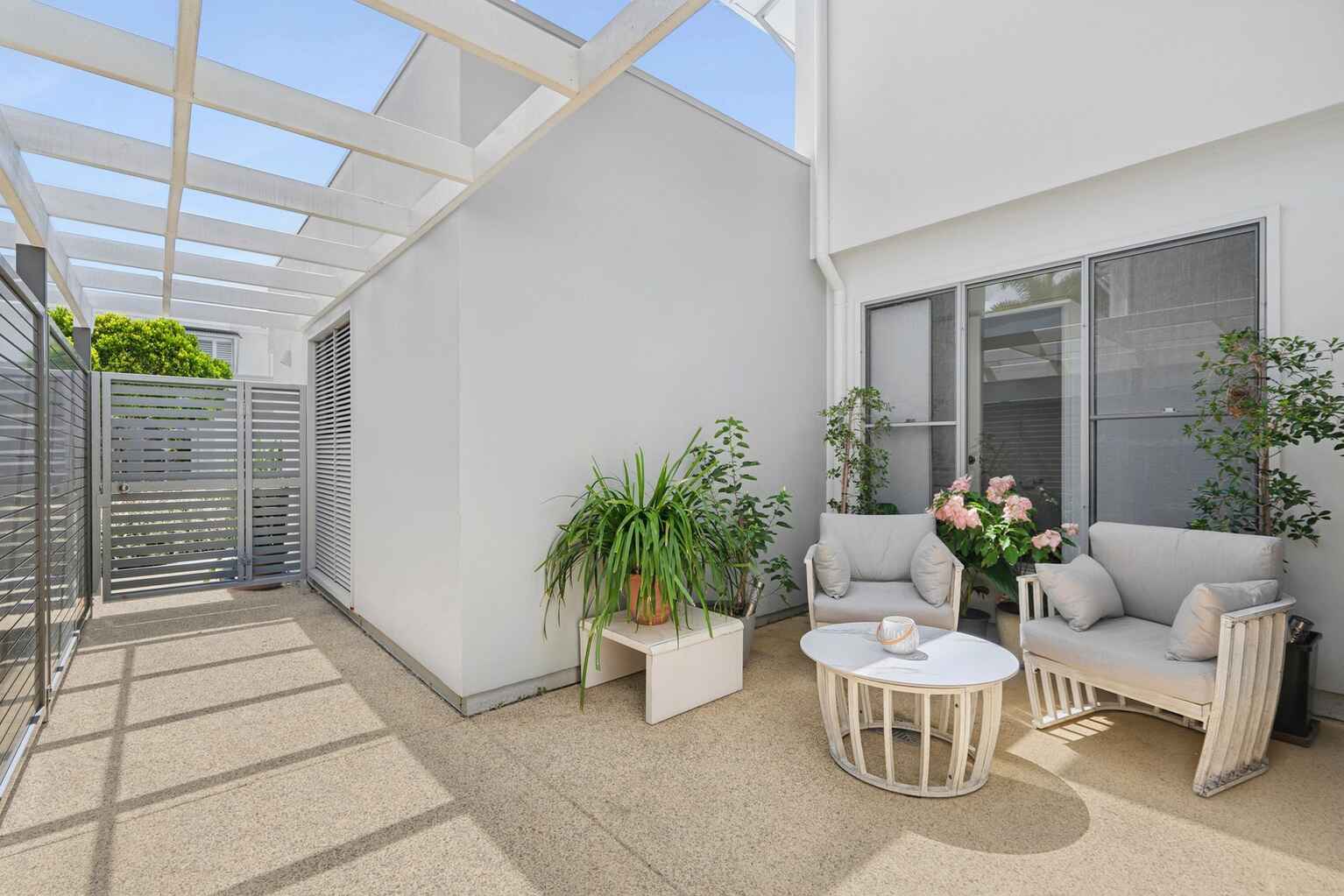 23/6 Suncoast Beach Drive Mount Coolum