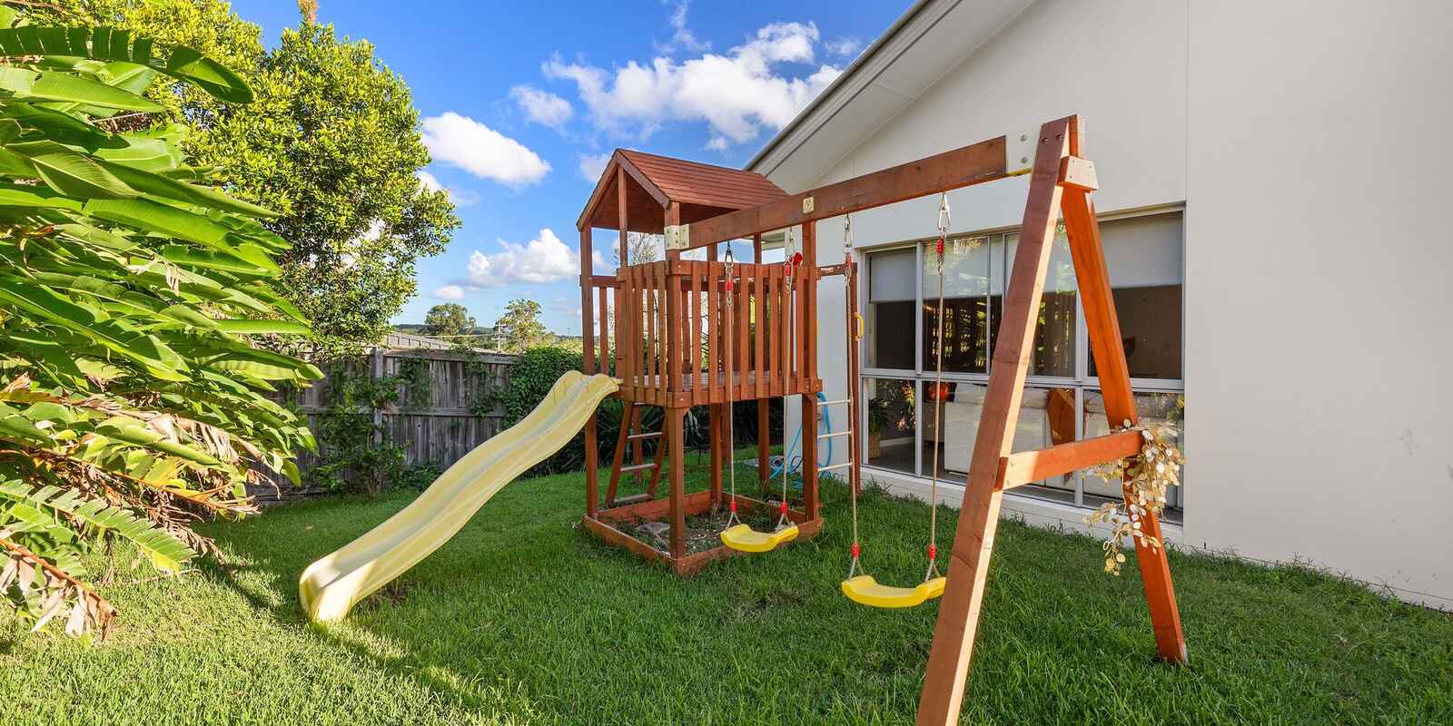 6 Skyring Street Yandina 6 Skyring Street Yandina