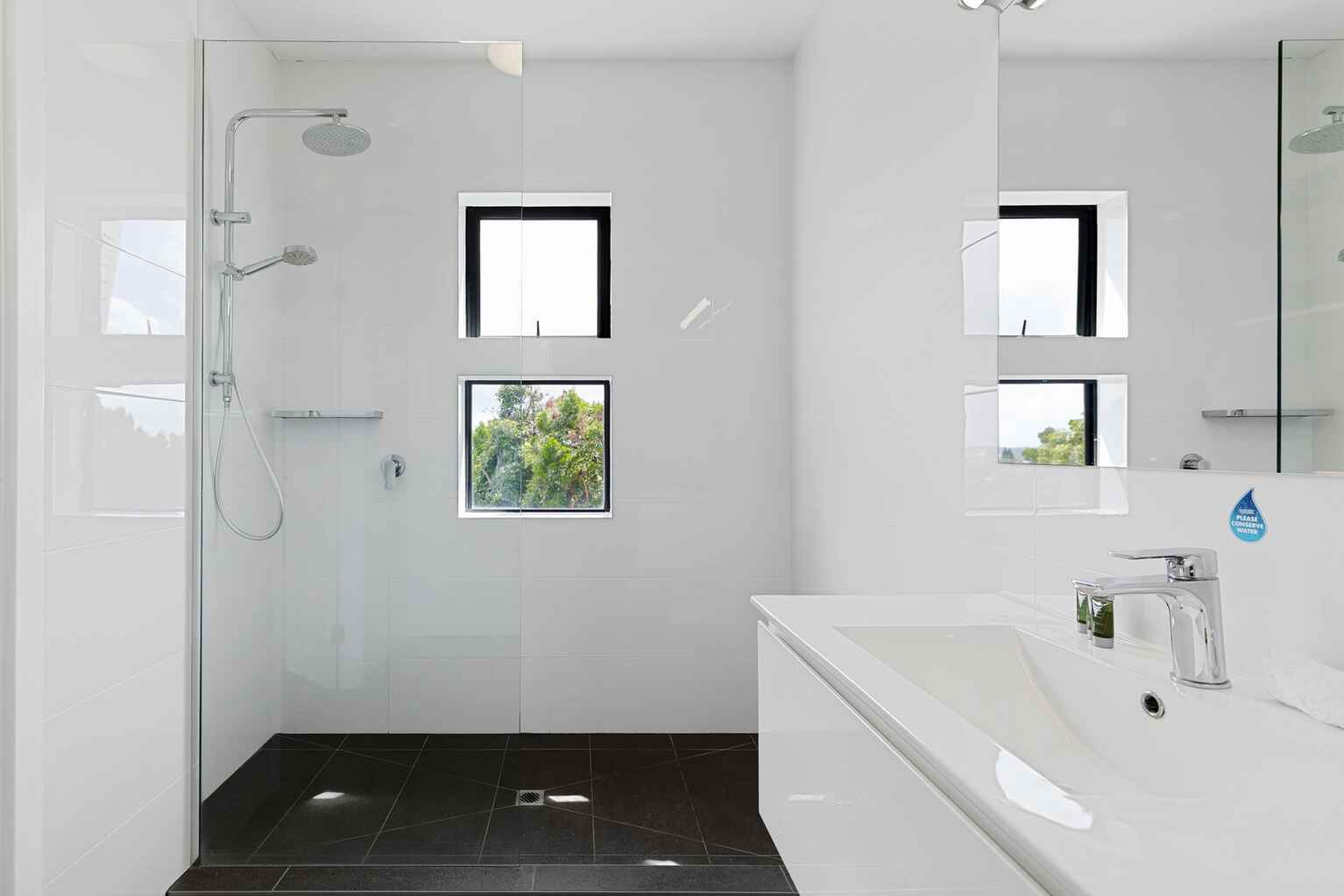 27/1 Bay Terrace Coolum Beach