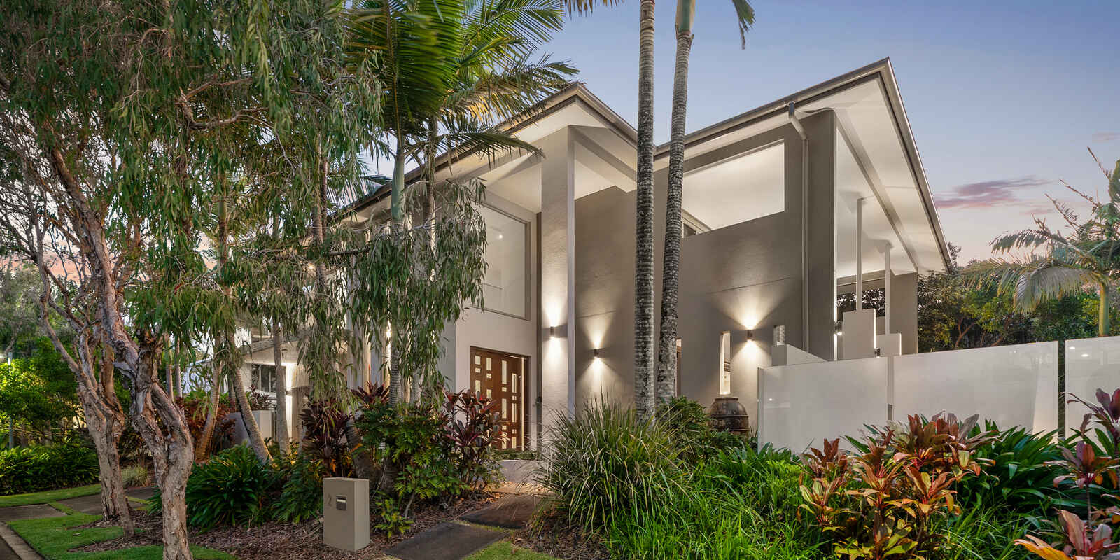 2 Whitehaven Parade Yaroomba