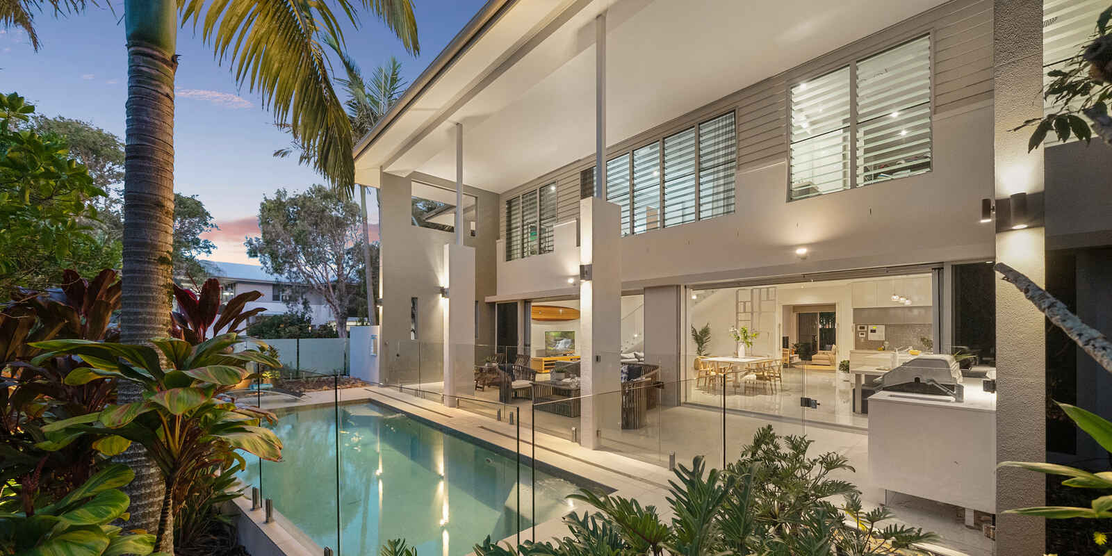 2 Whitehaven Parade Yaroomba