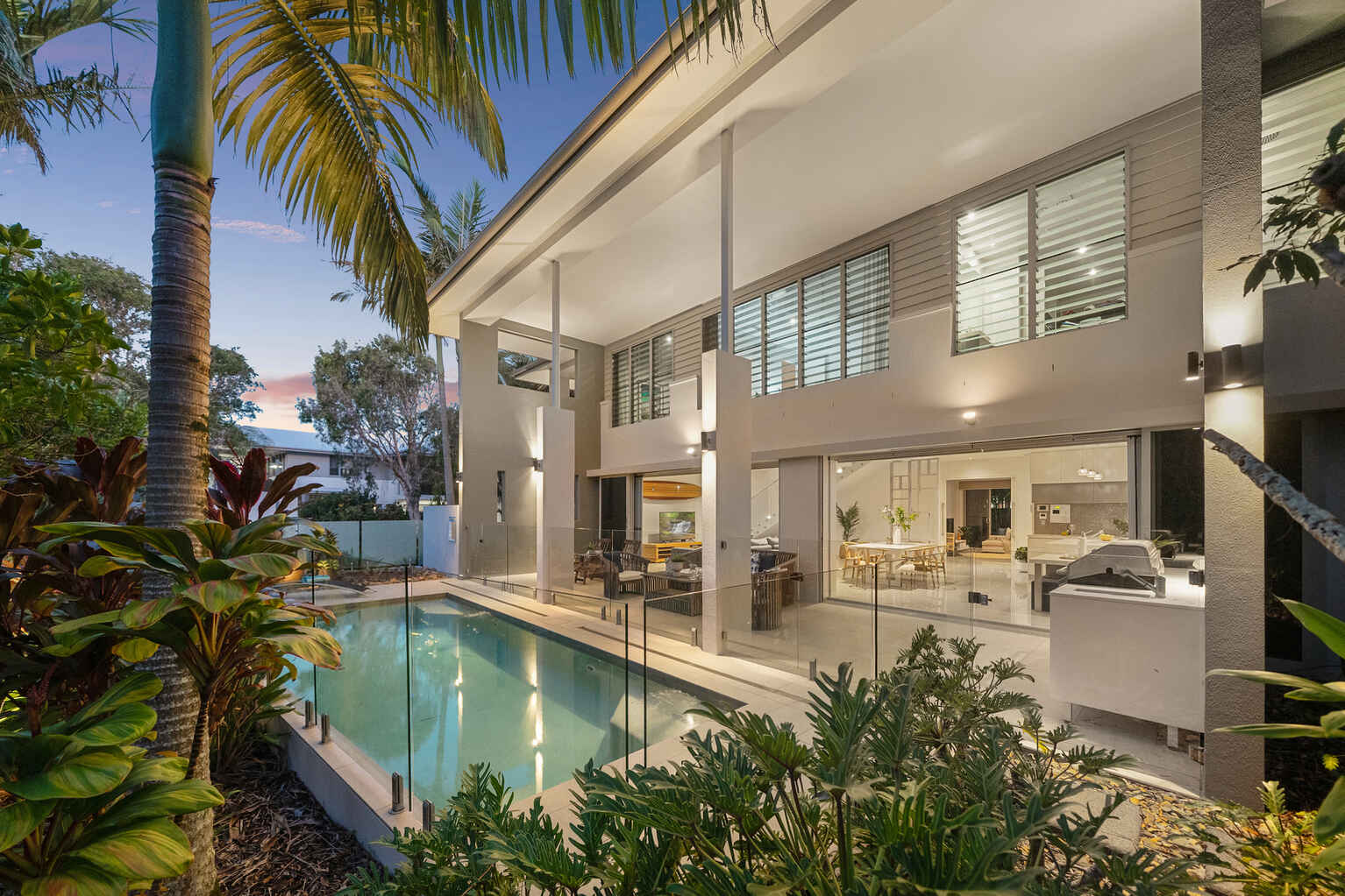 2 Whitehaven Parade Yaroomba