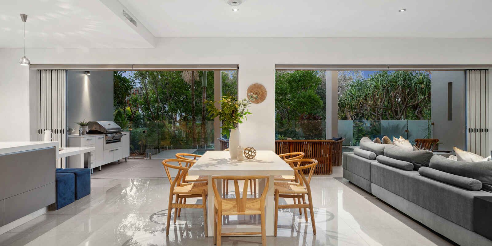 2 Whitehaven Parade Yaroomba