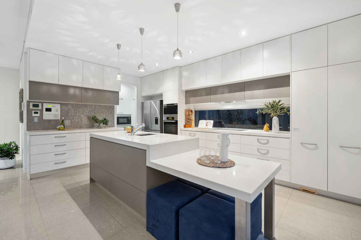 2 Whitehaven Parade Yaroomba