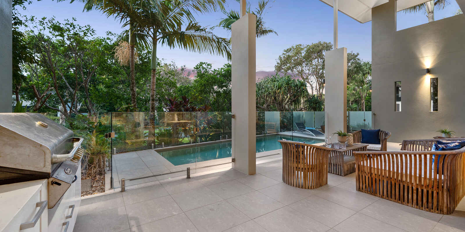 2 Whitehaven Parade Yaroomba