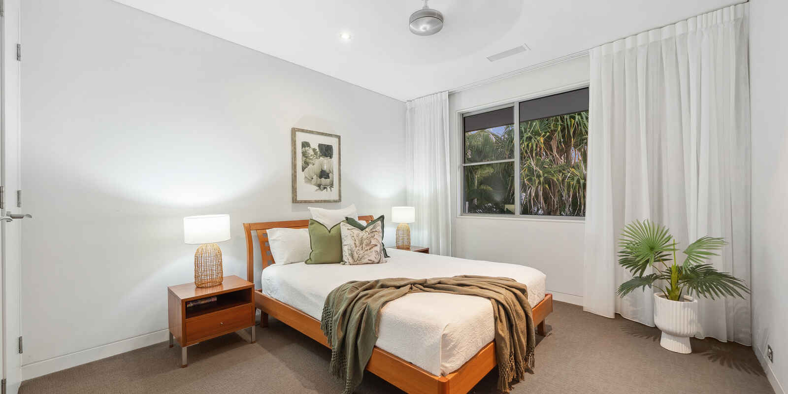 2 Whitehaven Parade Yaroomba