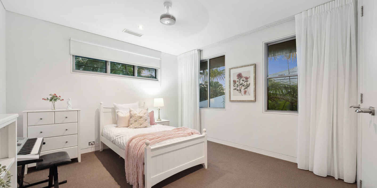 2 Whitehaven Parade Yaroomba