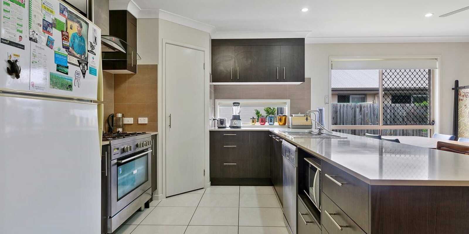 64 Sandhurst Crescent Peregian Springs 64 Sandhurst Crescent Peregian Springs