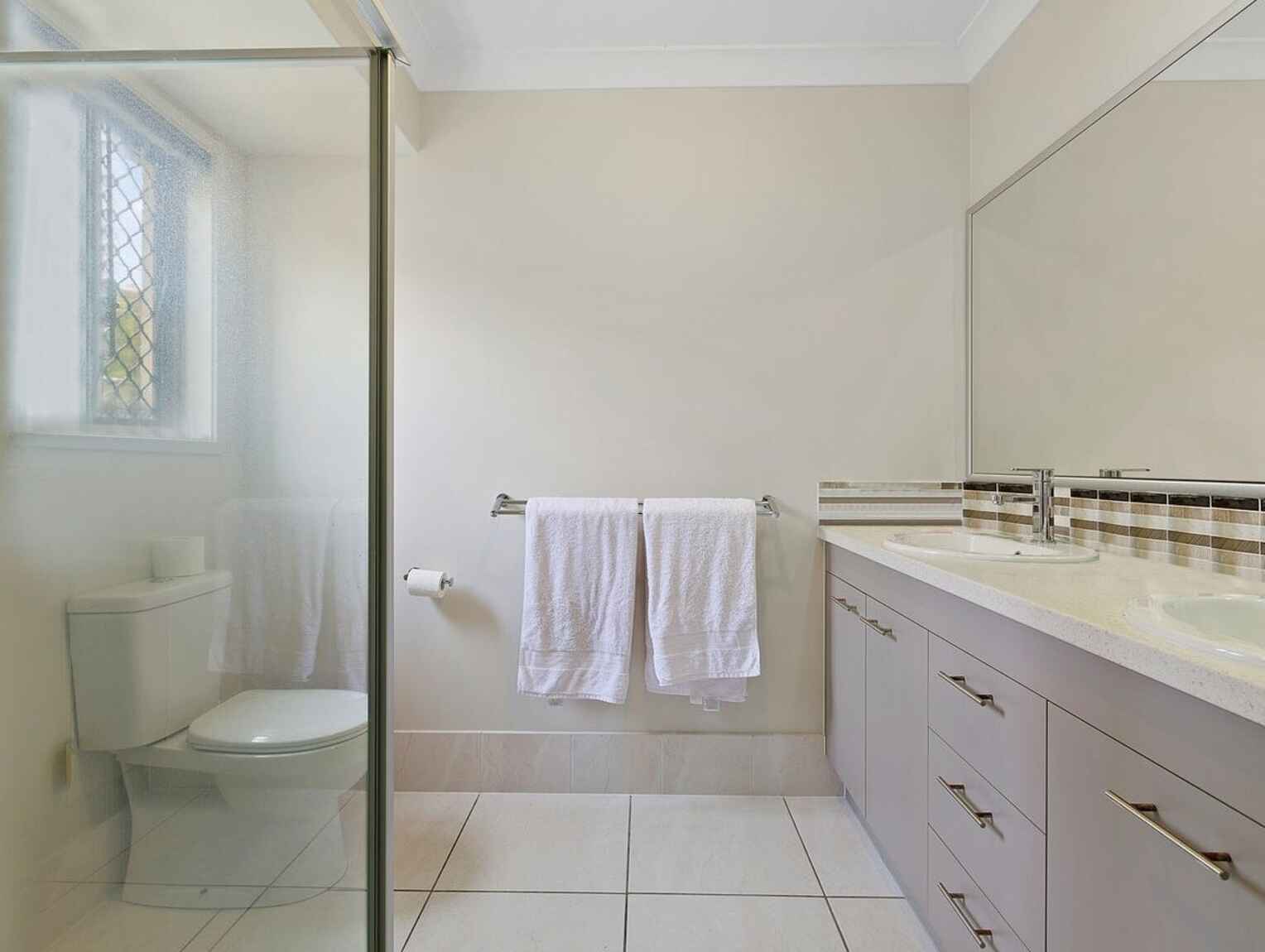64 Sandhurst Crescent Peregian Springs 64 Sandhurst Crescent Peregian Springs