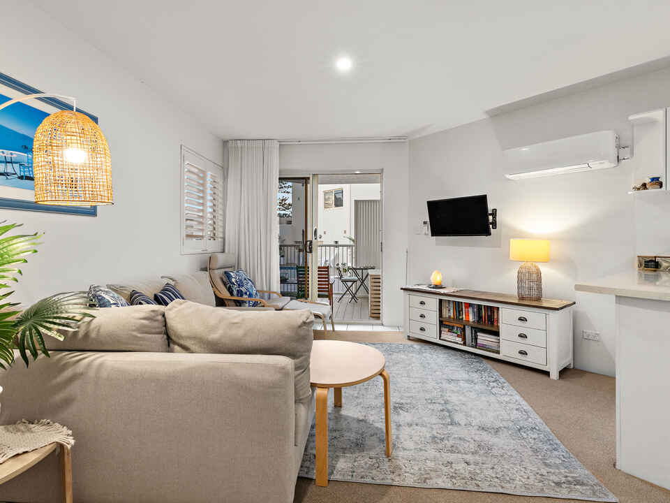 4/1768 David Low Way Coolum Beach