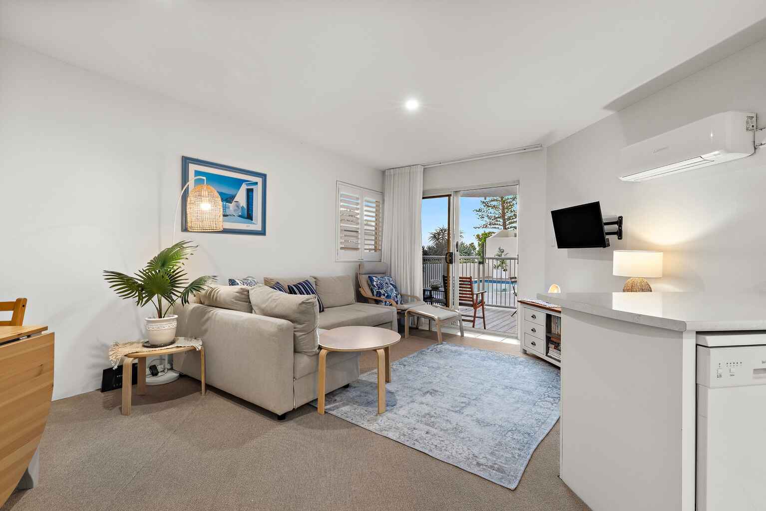 4/1768 David Low Way Coolum Beach