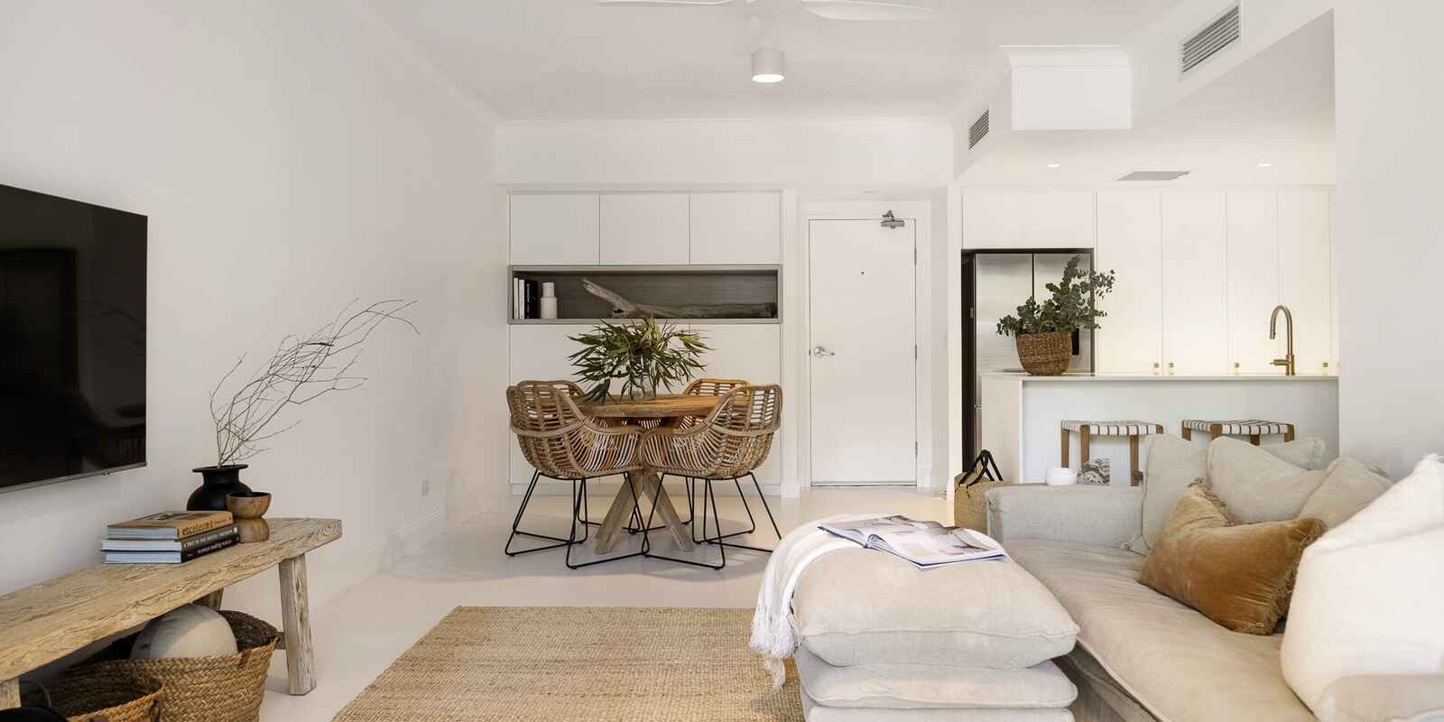 1106/27 Boardwalk Boulevard Mount Coolum