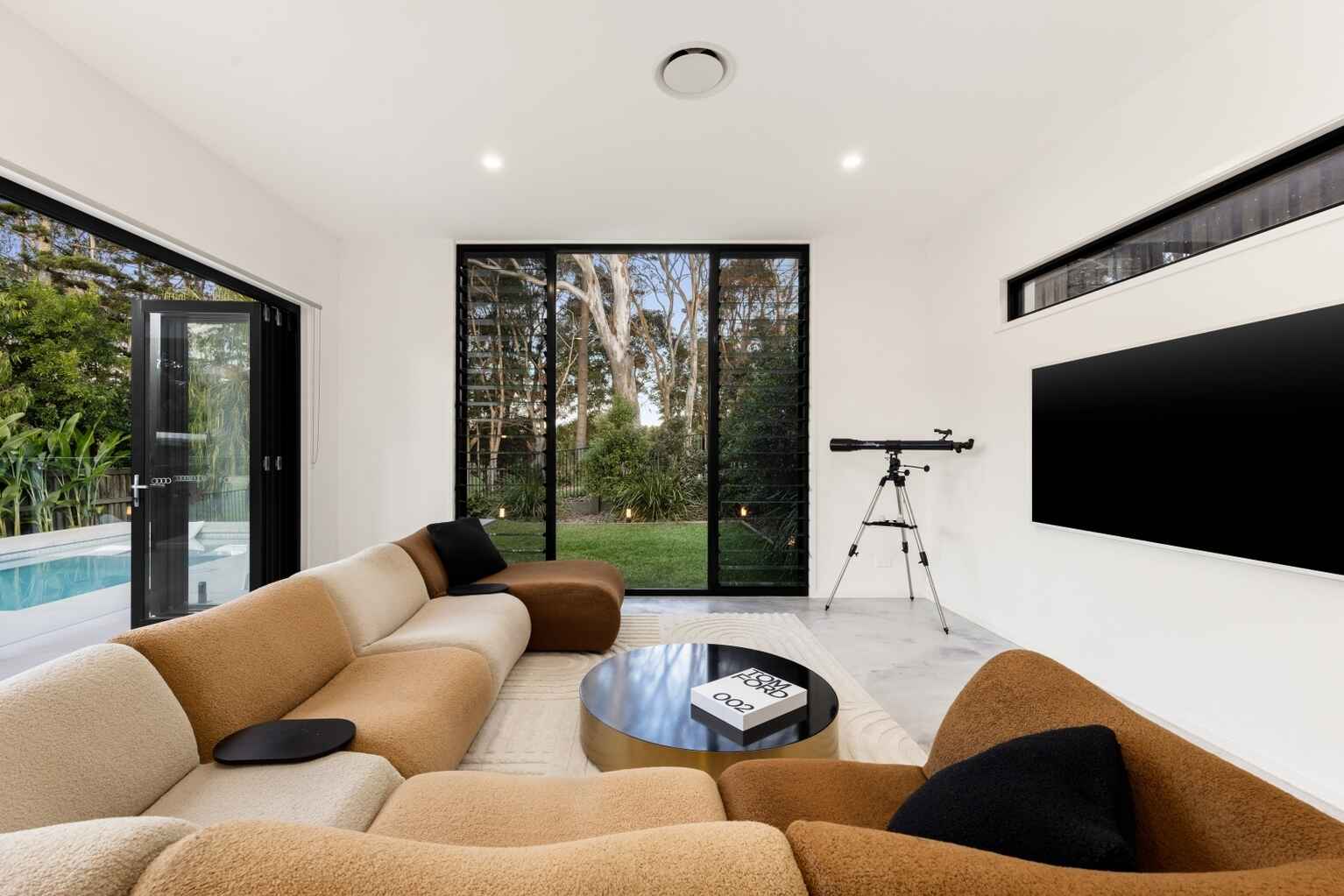 11 Vantage Drive Yaroomba