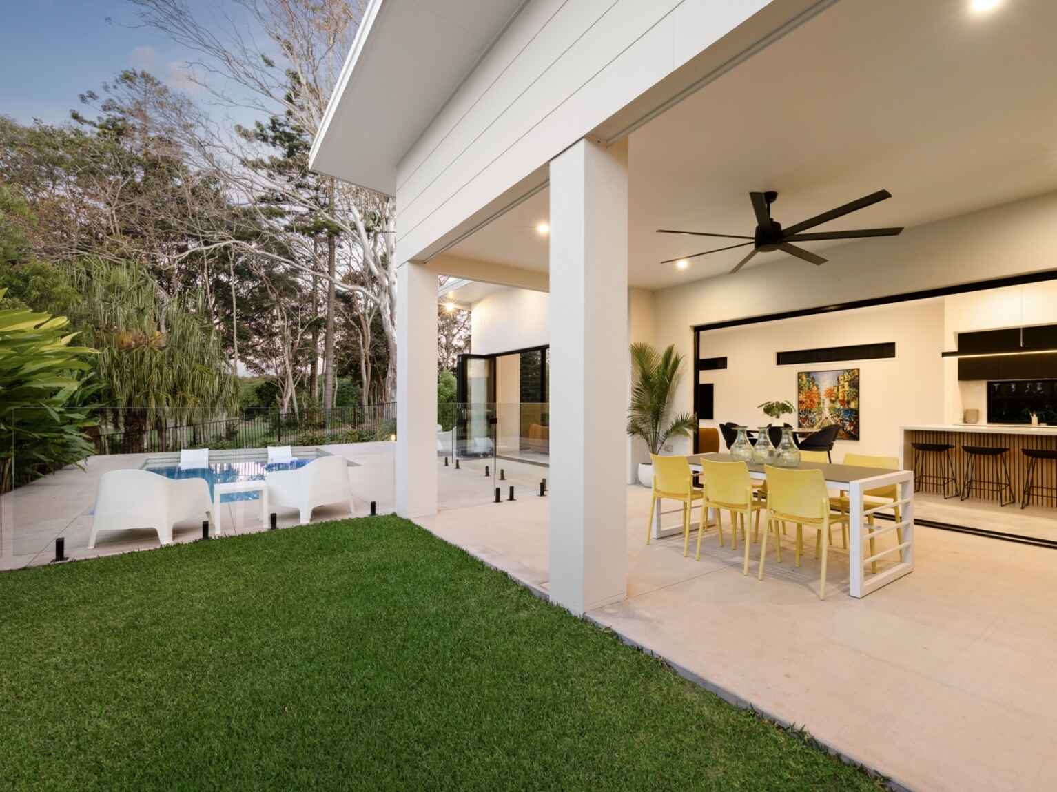 11 Vantage Drive Yaroomba