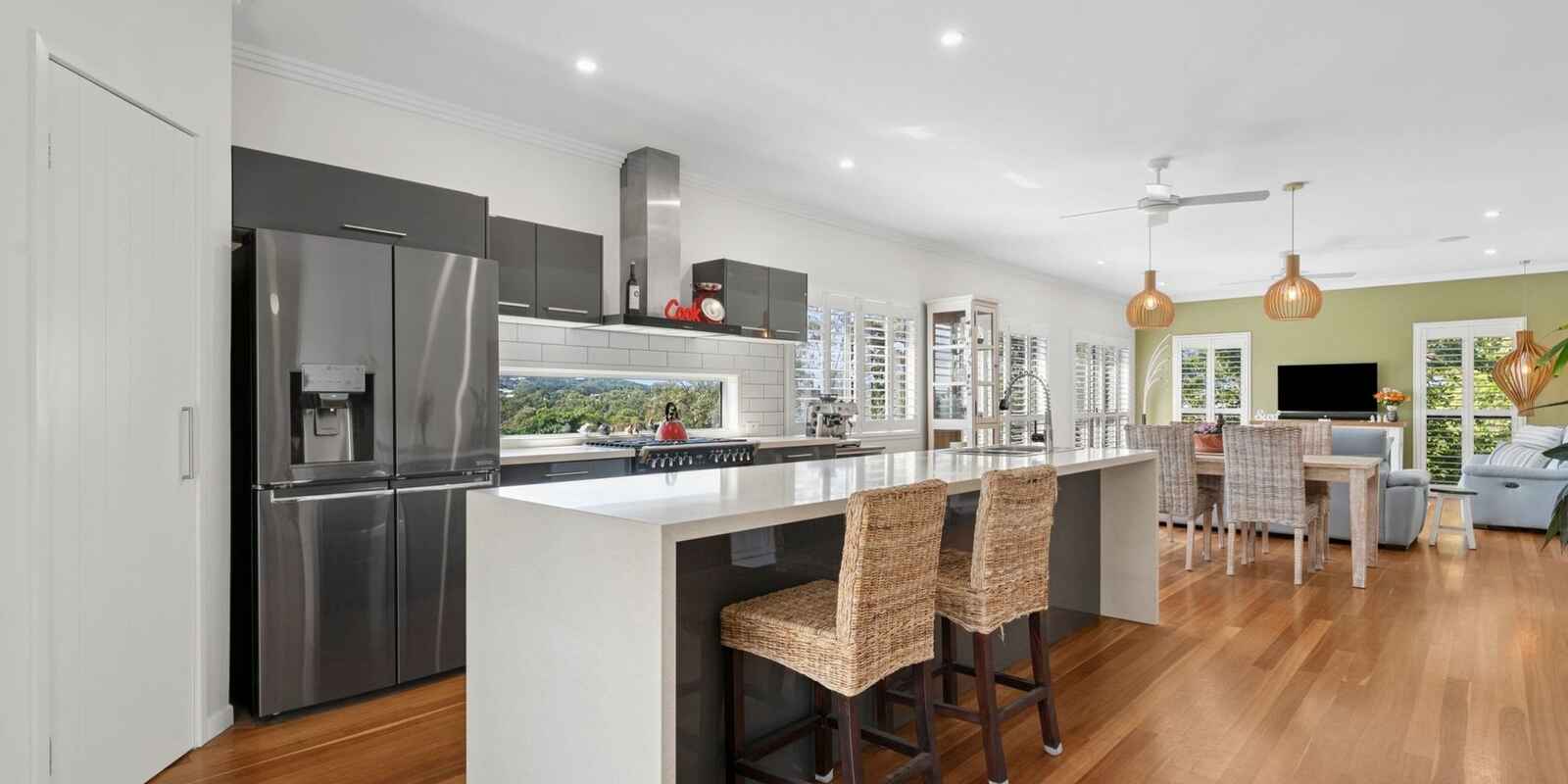 6 Coral Place Mount Coolum