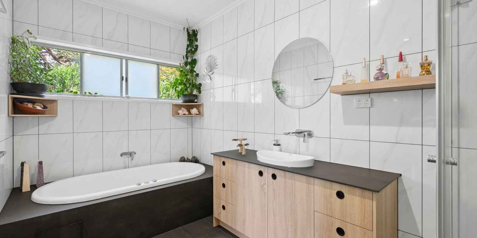 6 Coral Place Mount Coolum