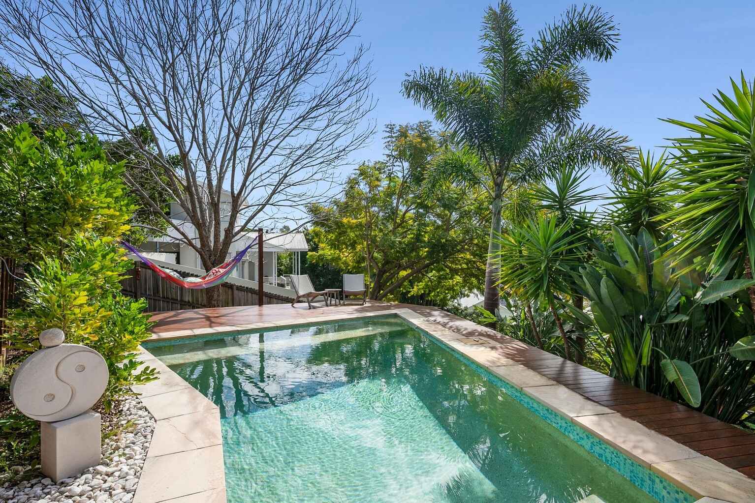 6 Coral Place Mount Coolum