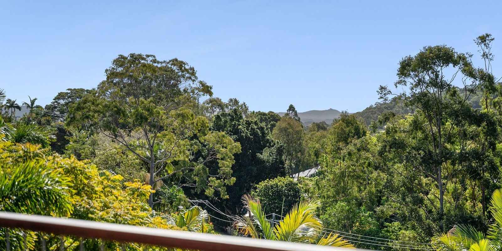 6 Coral Place Mount Coolum