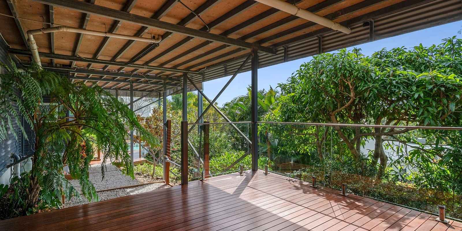 6 Coral Place Mount Coolum